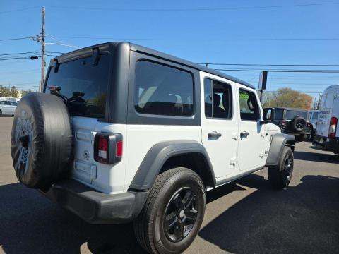 JEEP UNLIMITED SPORT S - 3