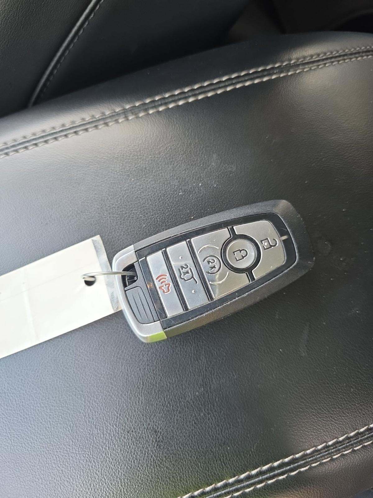 2022 Ford Explorer XLT AWD