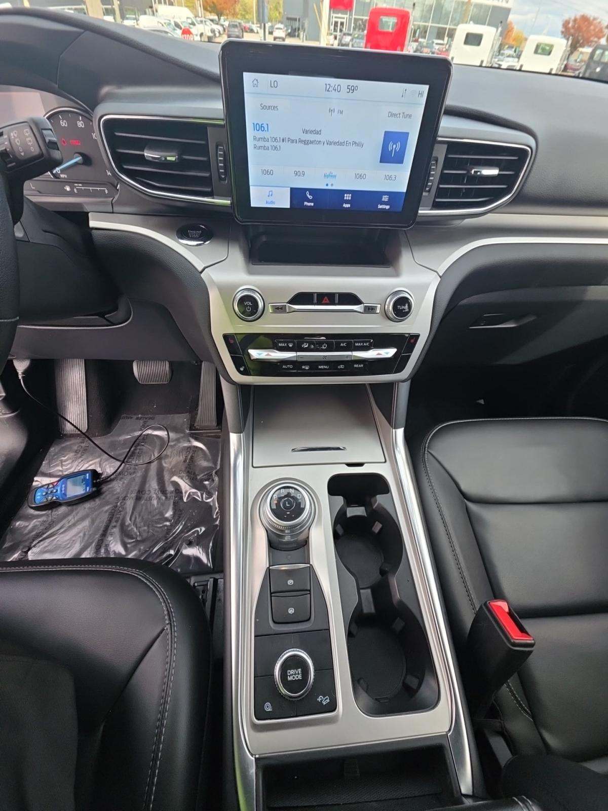 2022 Ford Explorer XLT AWD