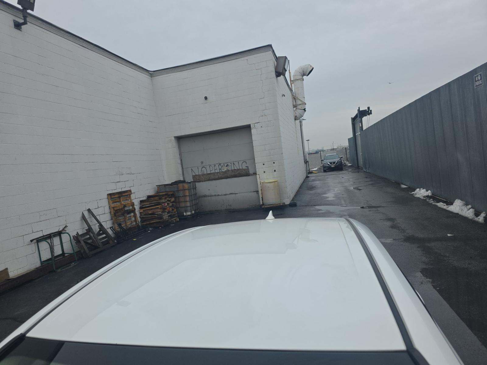 2022 Toyota Camry Hybrid LE FWD