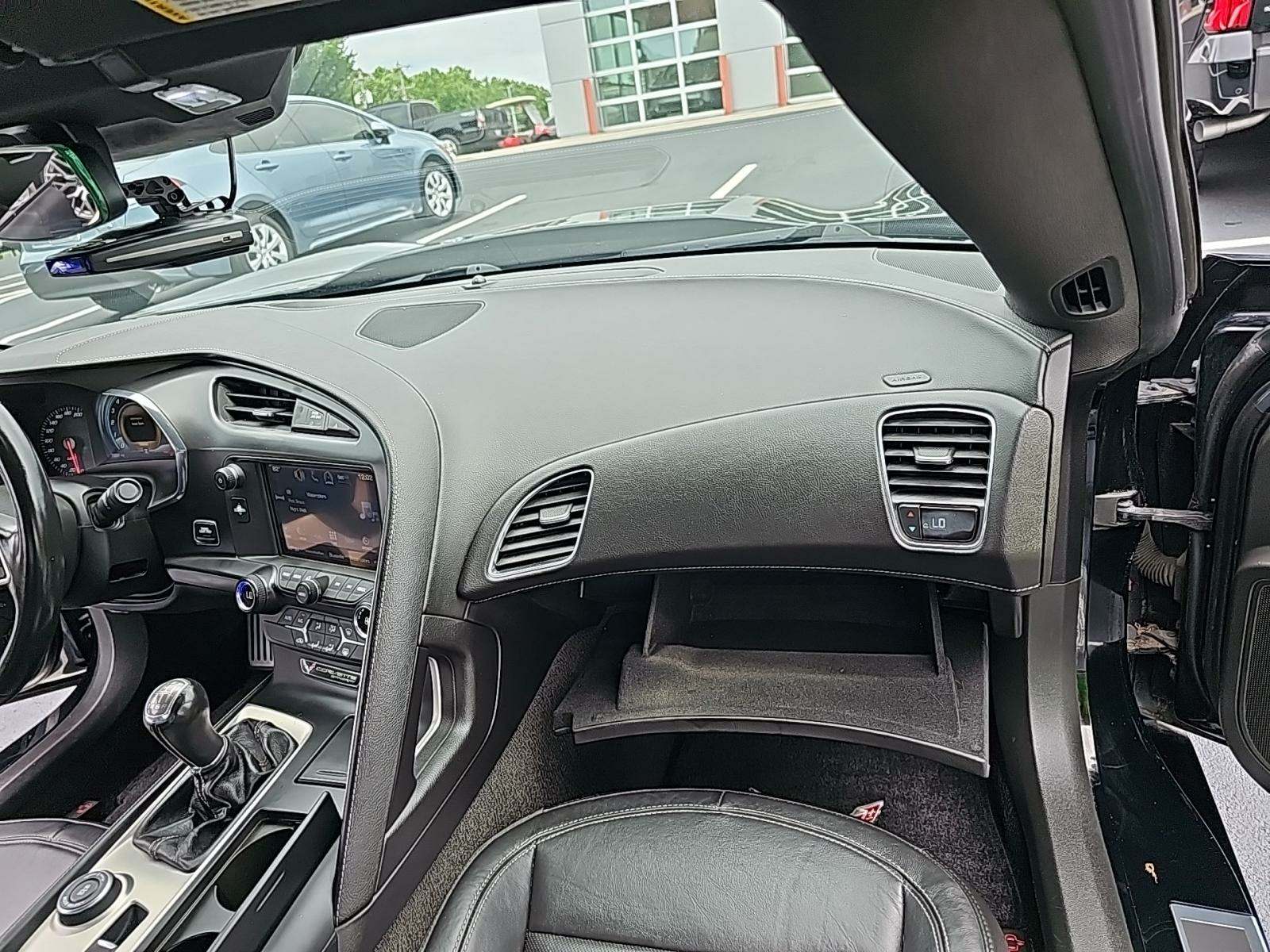 2015 Chevrolet Corvette Stingray RWD