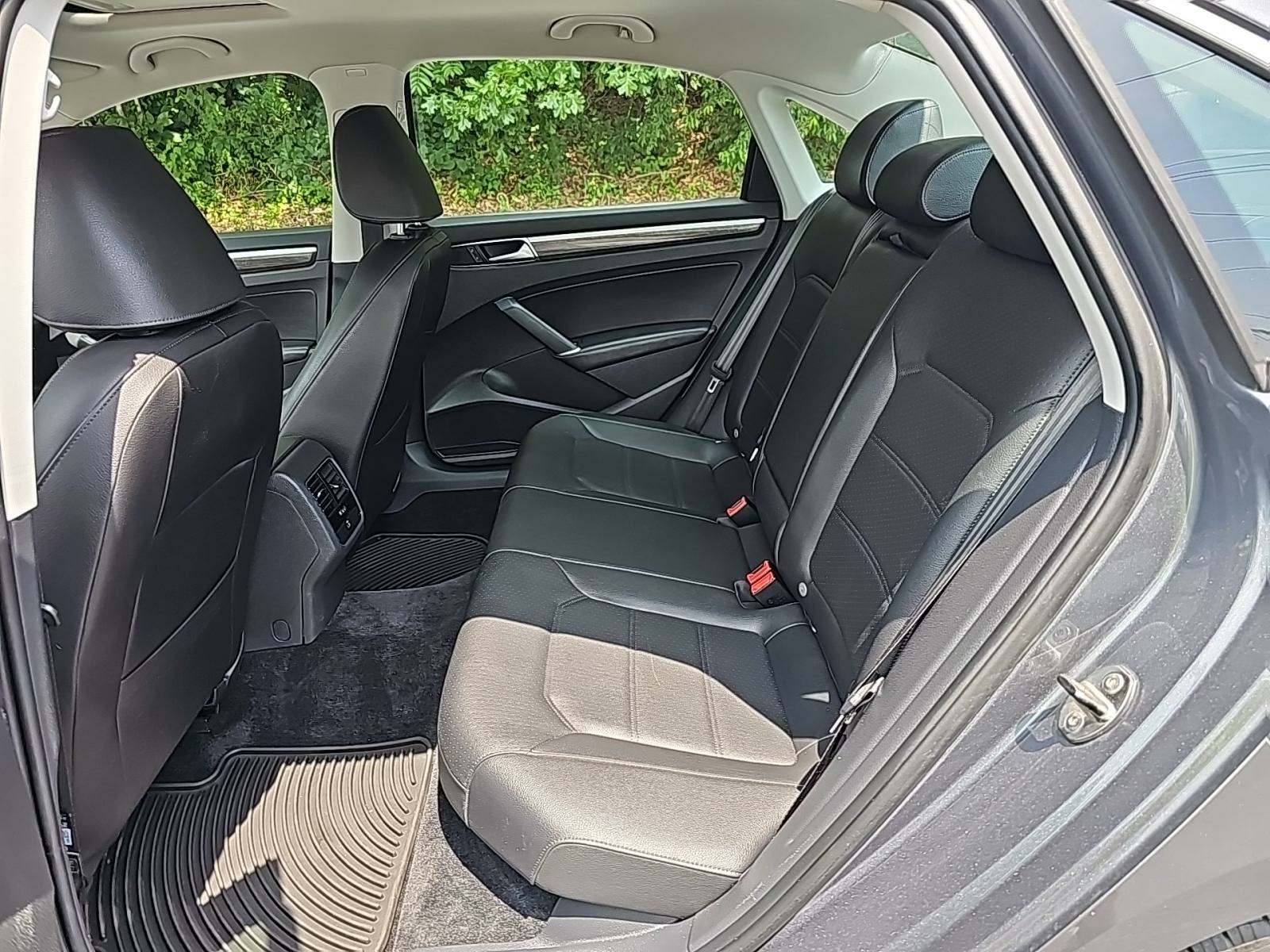 2016 Volkswagen Passat 1.8T SE FWD