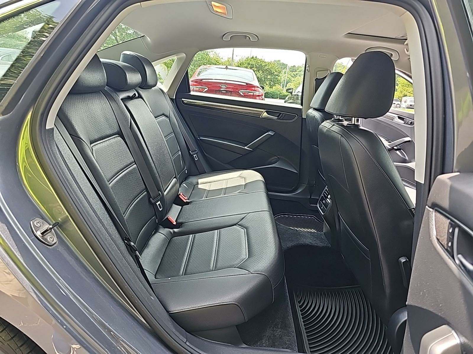 2016 Volkswagen Passat 1.8T SE FWD