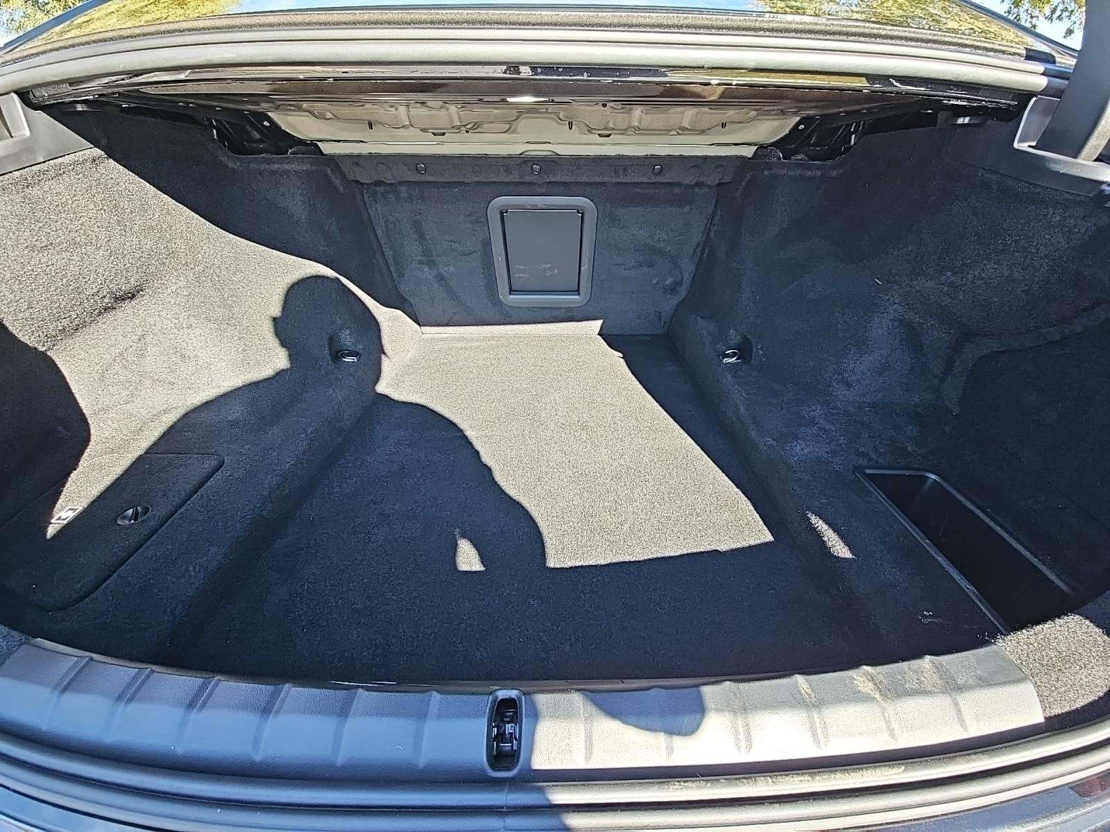 2025 BMW 7 Series 740i RWD