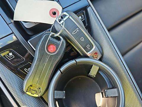 2022 Porsche 911 Carrera RWD