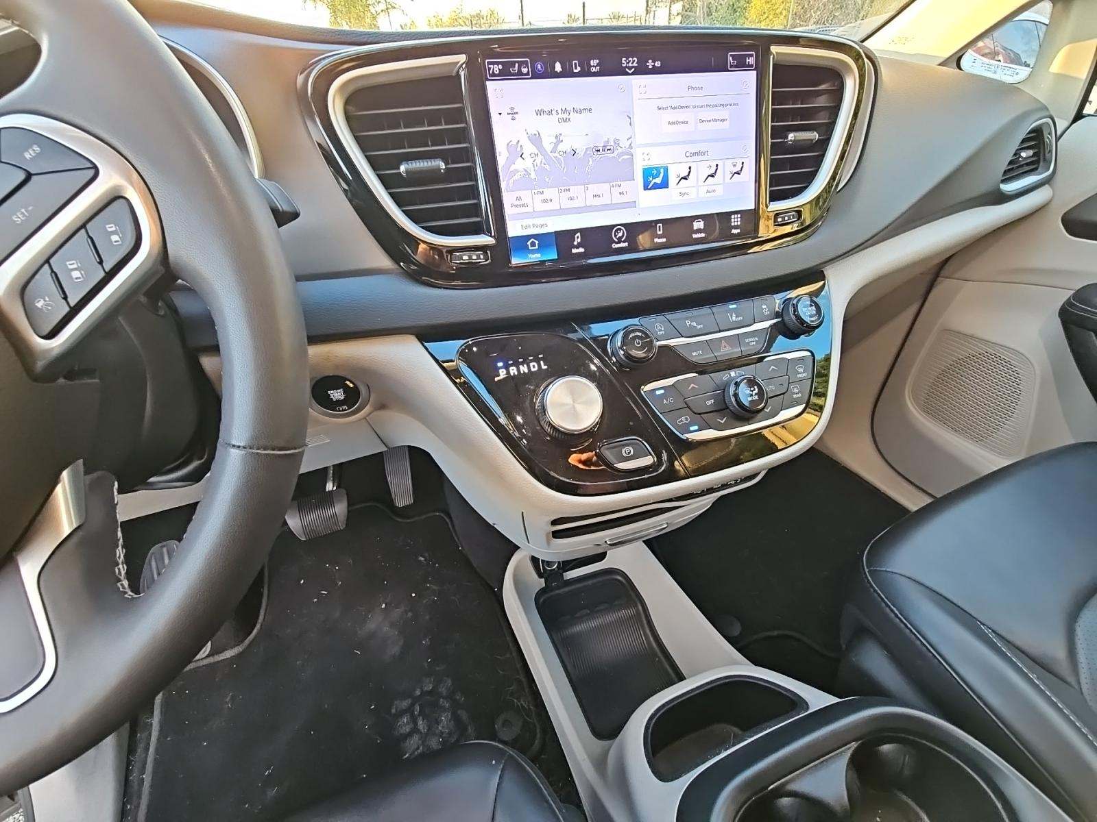 2023 Chrysler Pacifica Touring L FWD