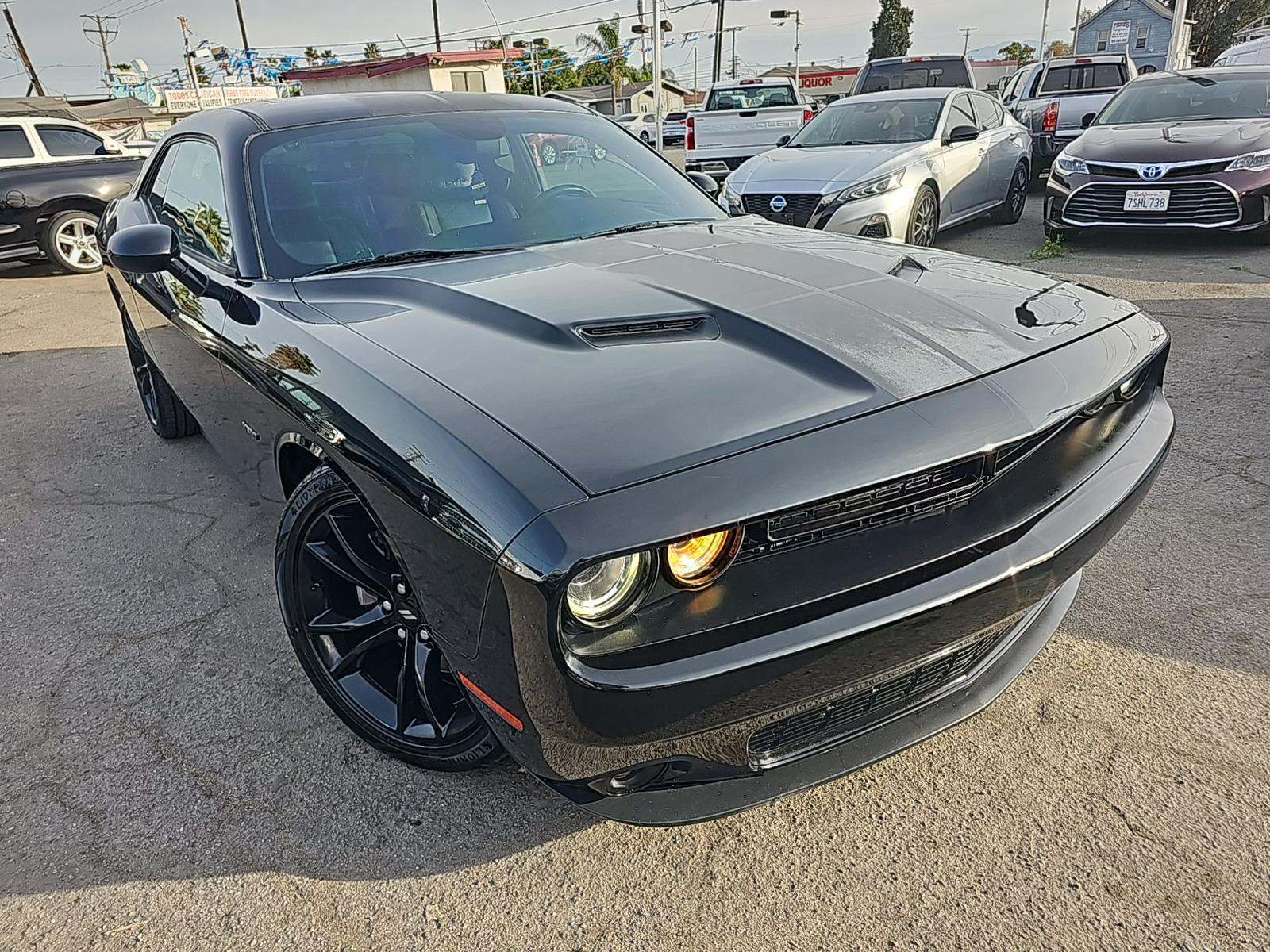 2017 Dodge Challenger R/T Plus RWD