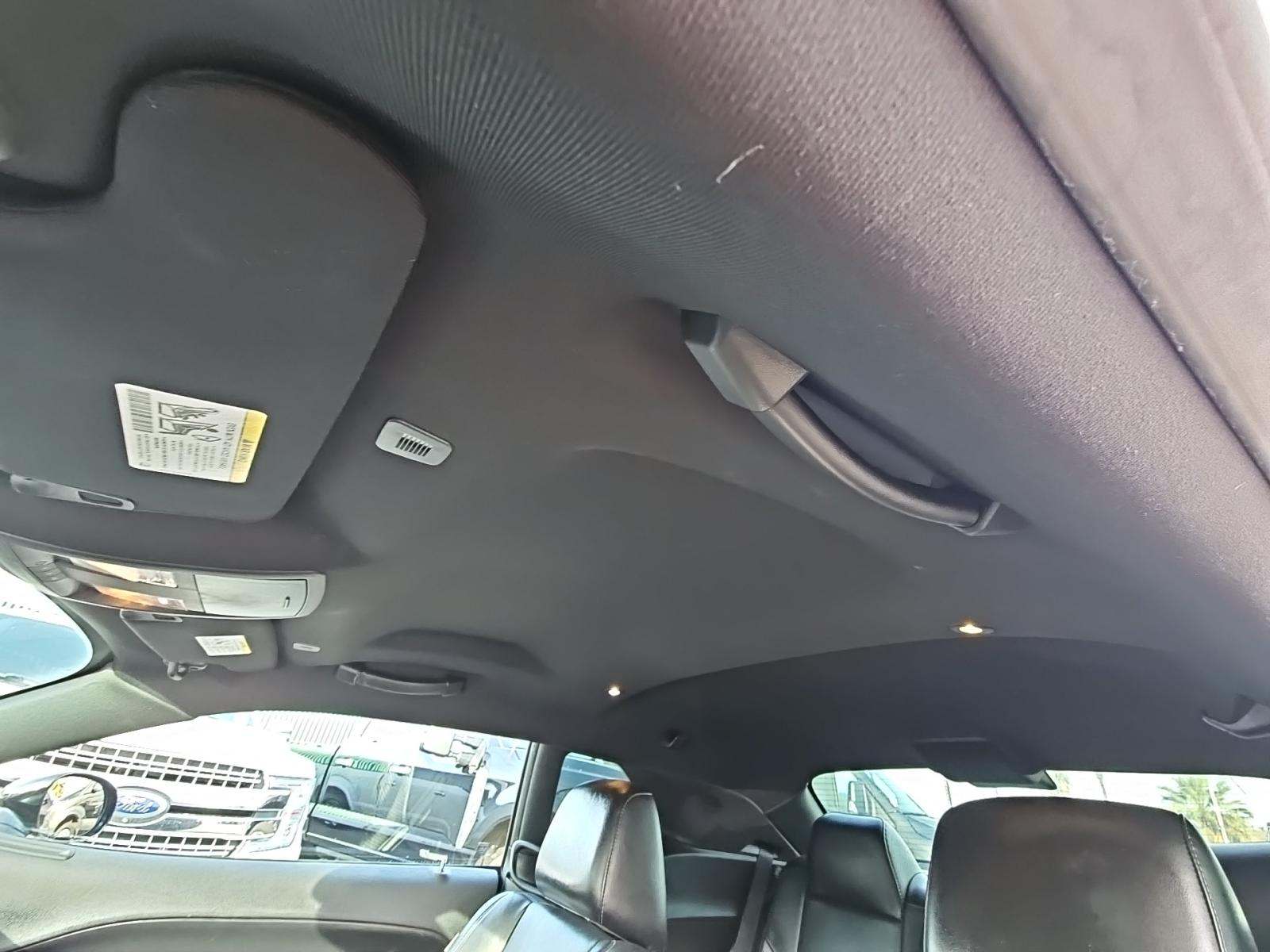 2017 Dodge Challenger R/T Plus RWD