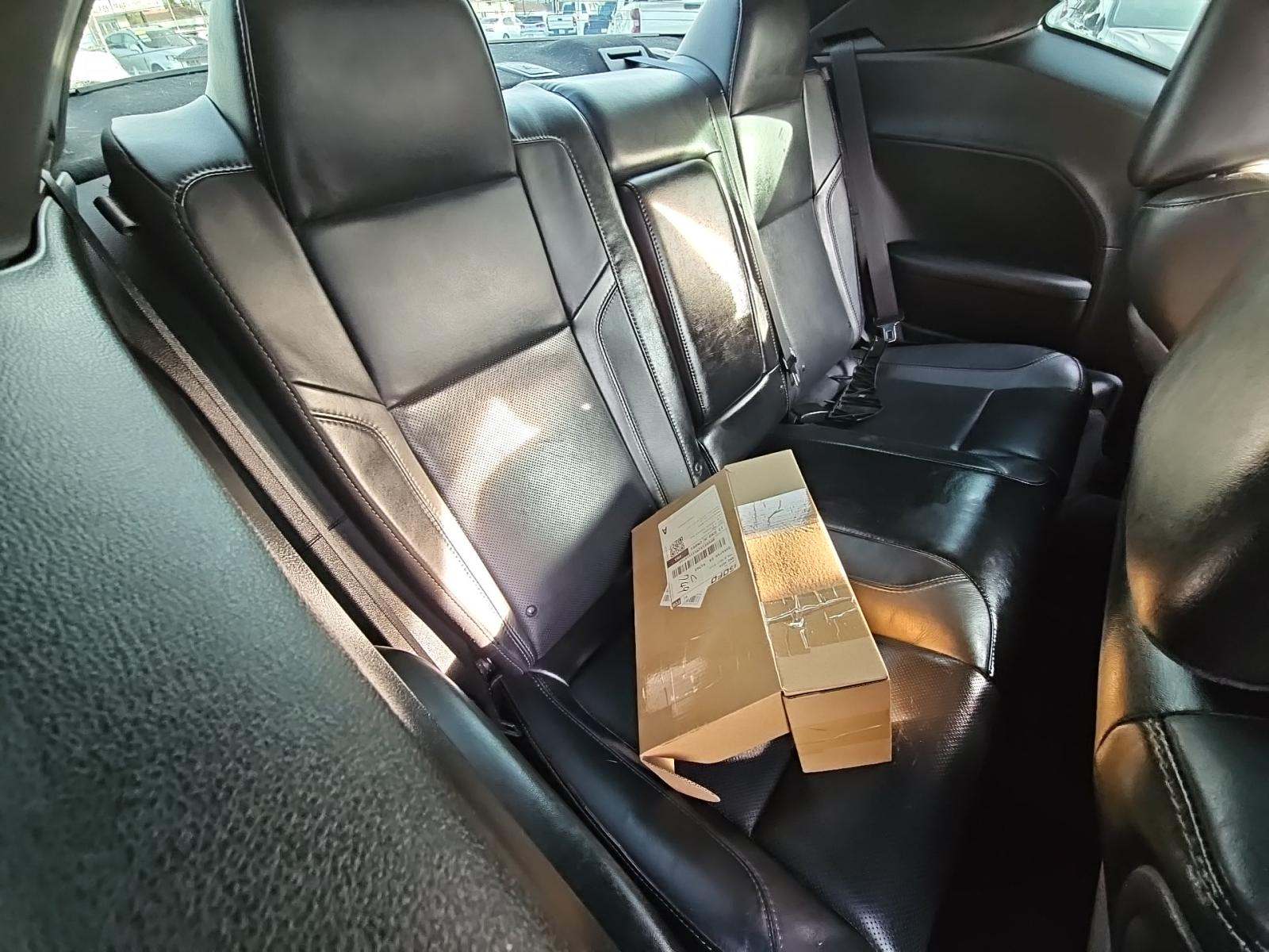 2017 Dodge Challenger R/T Plus RWD