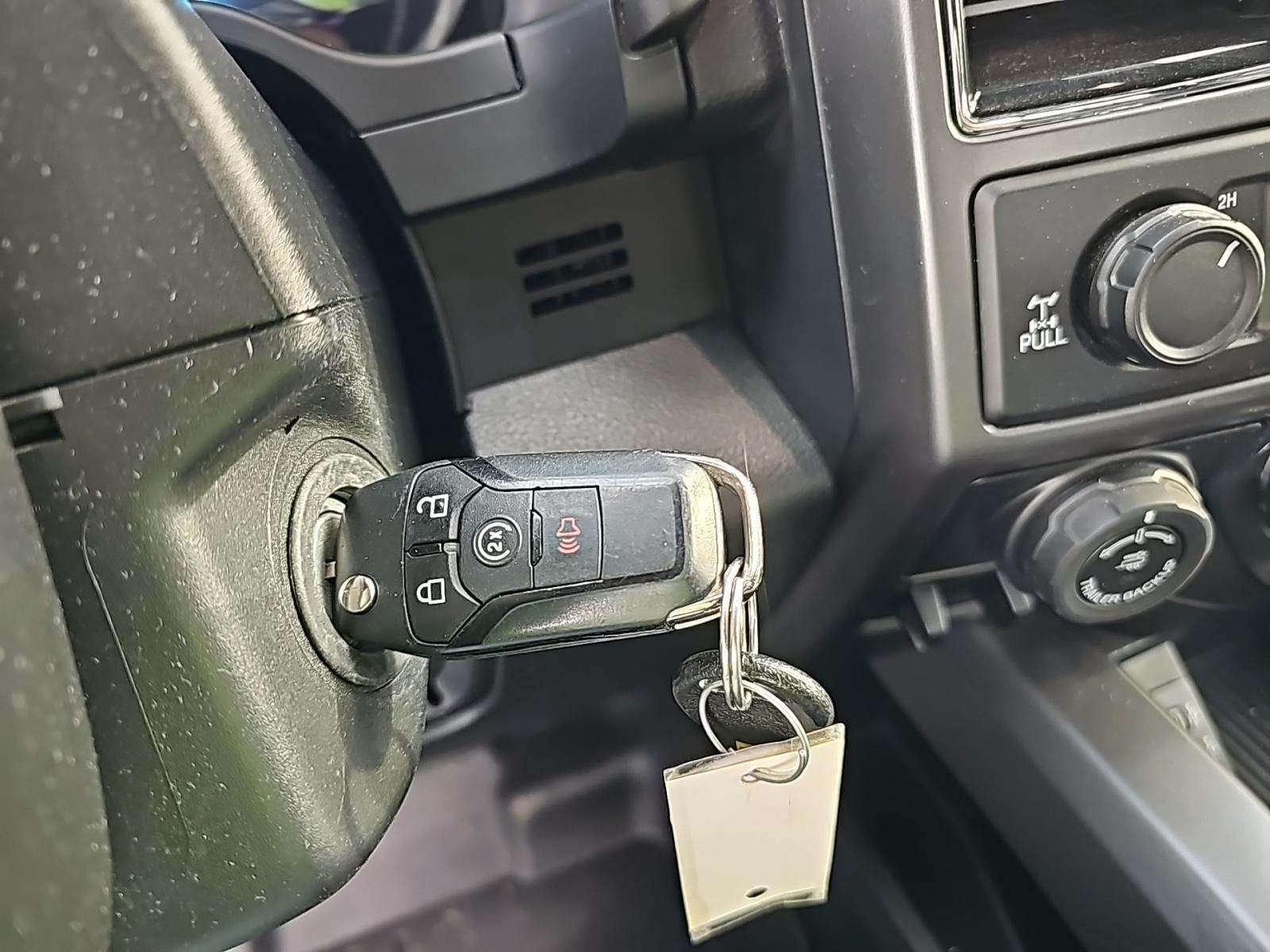 FORD F-150 - 8