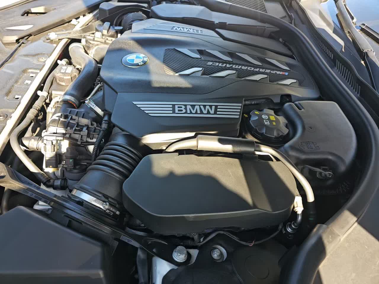 2022 BMW 8 Series M850i xDrive AWD