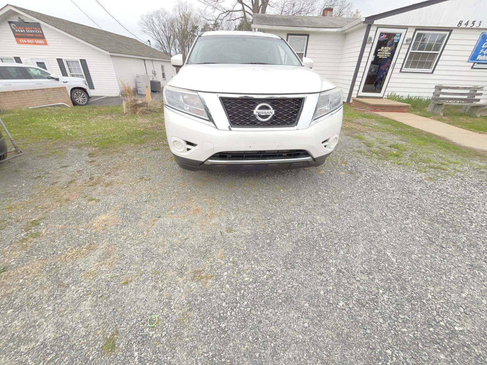 2014 Nissan Pathfinder S AWD