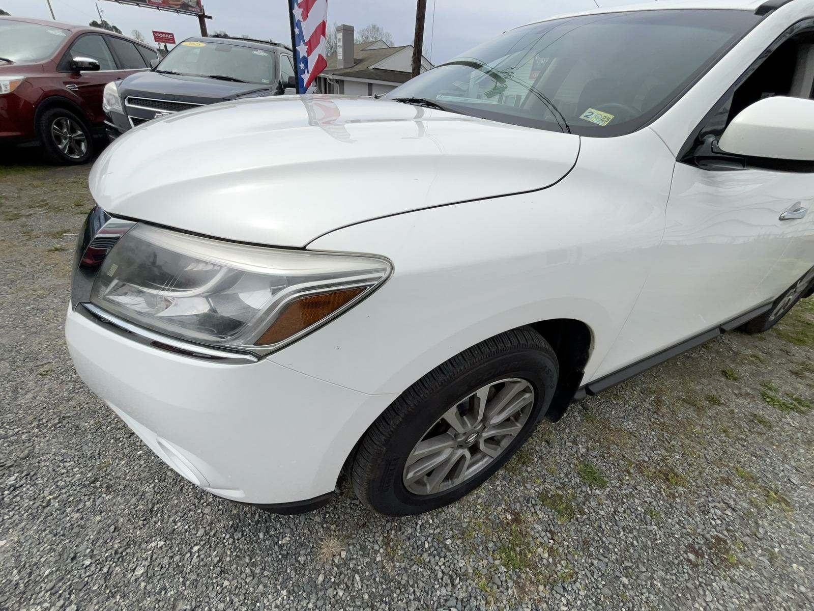 2014 Nissan Pathfinder S AWD