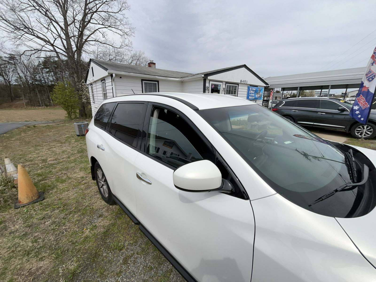 2014 Nissan Pathfinder S AWD