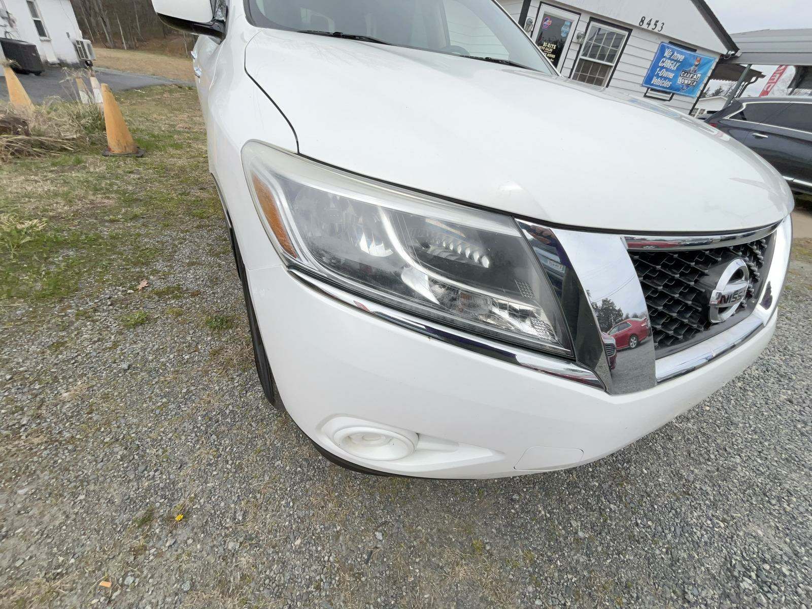 2014 Nissan Pathfinder S AWD