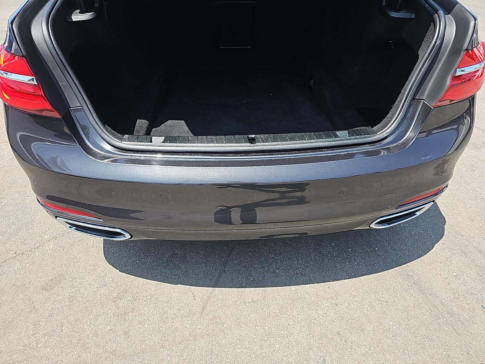 2018 BMW 7 Series 750i xDrive AWD