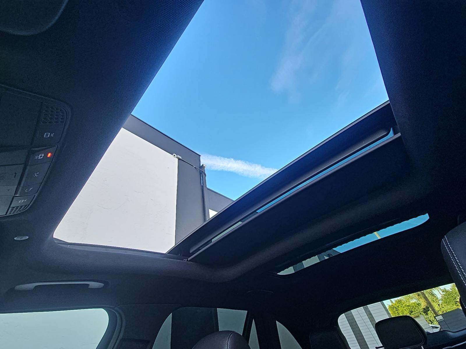 2020 Mercedes-Benz GLC GLC 300 RWD