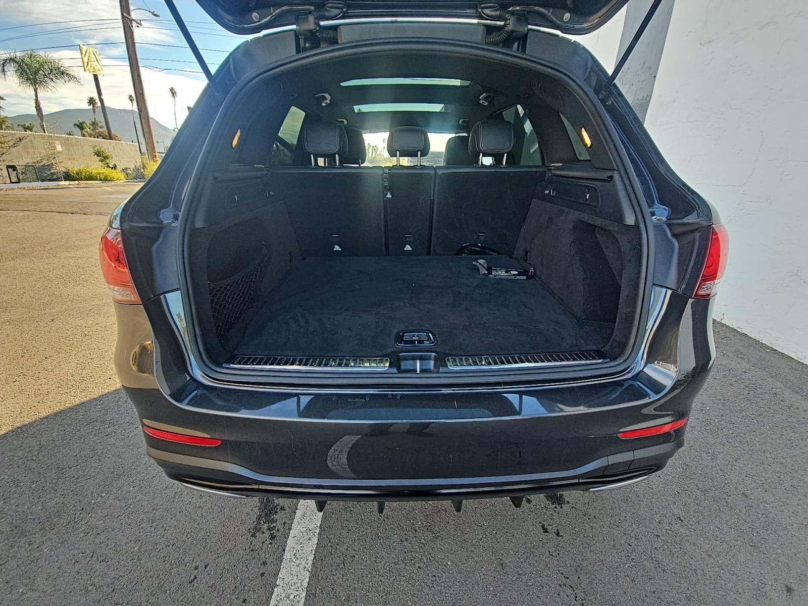 2020 Mercedes-Benz GLC GLC 300 RWD