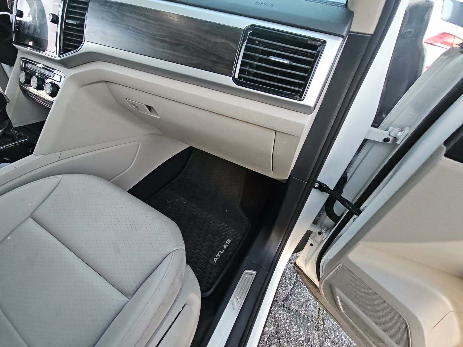 2022 Volkswagen Atlas 3.6L SE FWD