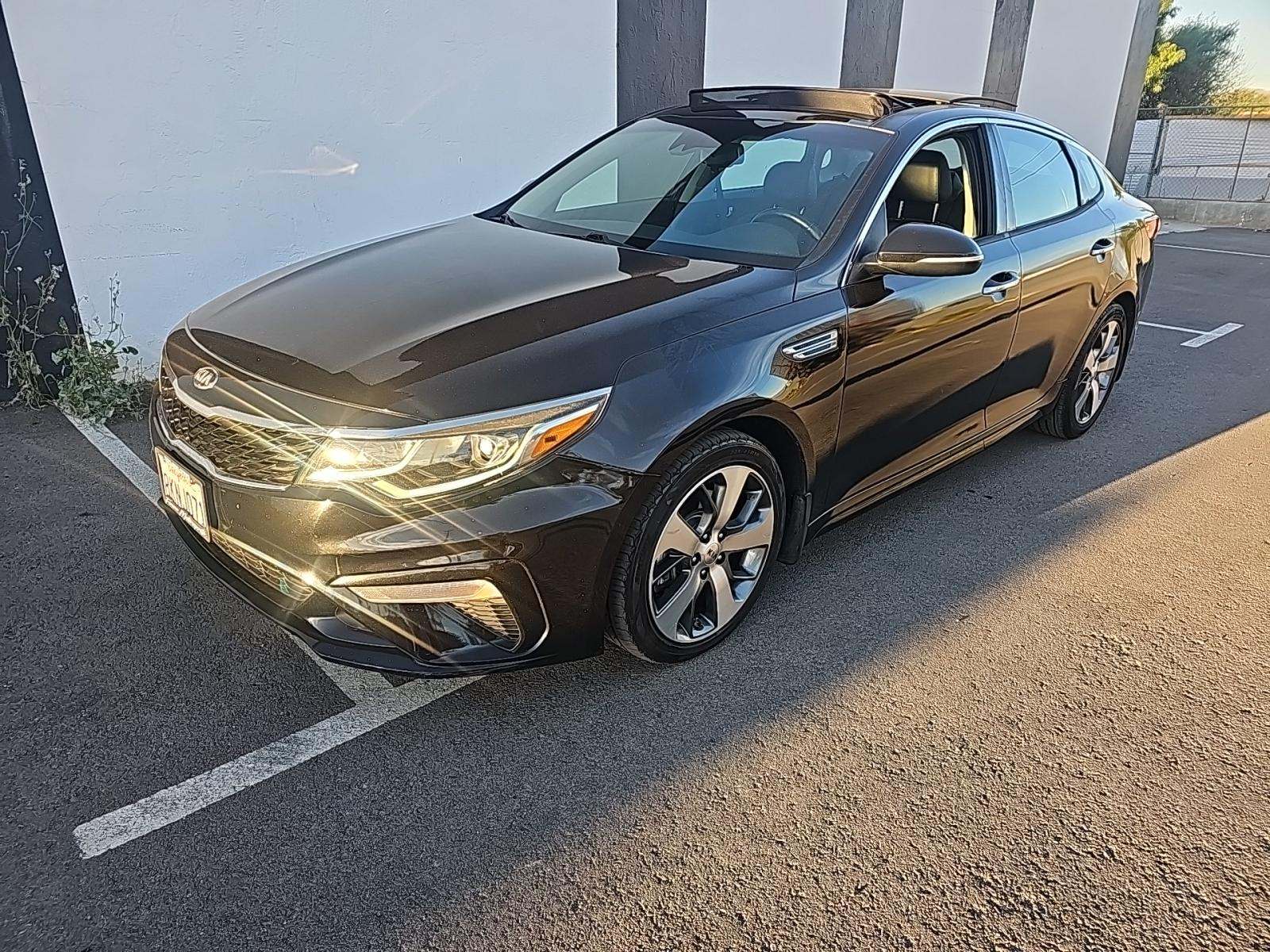 2019 Kia Optima S FWD