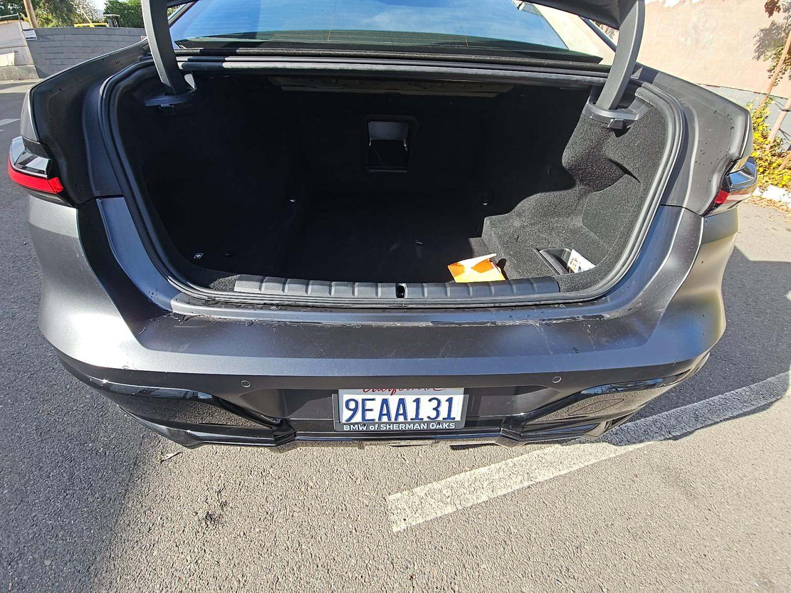 2023 BMW 7 Series 740i RWD