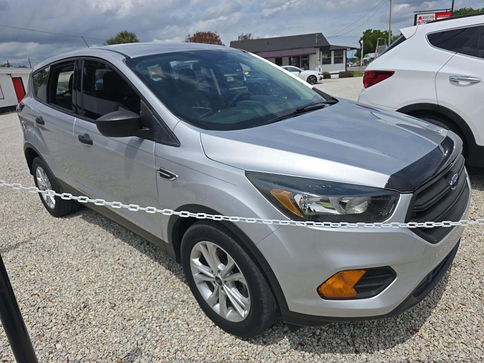 FORD ESCAPE - 4