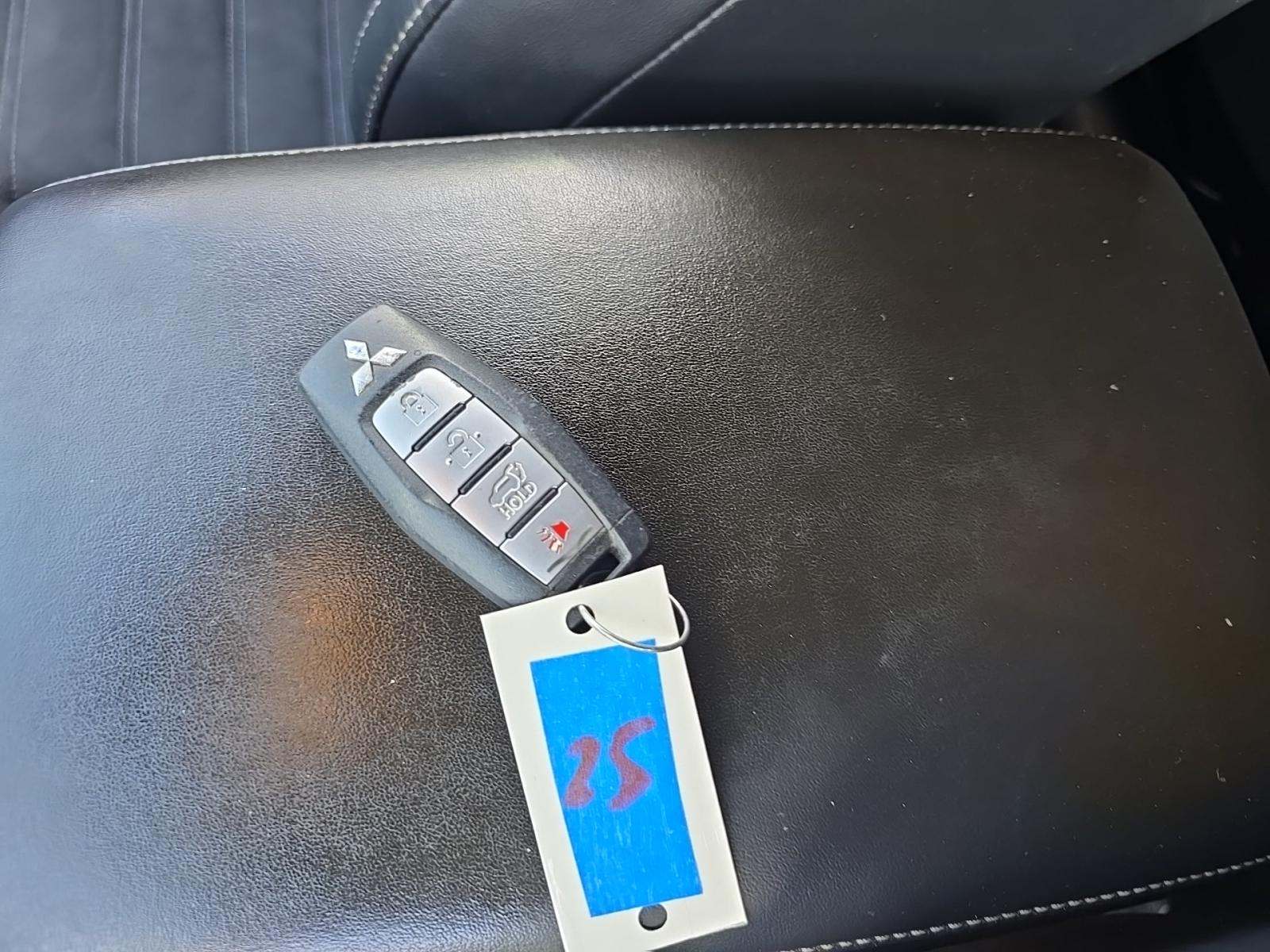 2023 Mitsubishi Outlander SE FWD