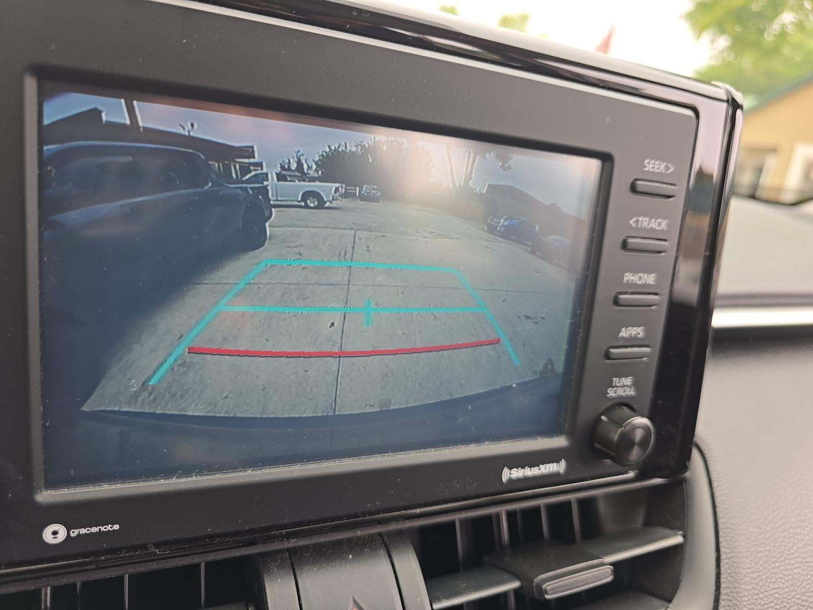 2021 Toyota RAV4 XLE FWD