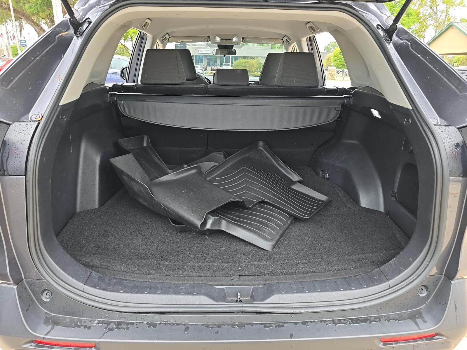 2021 Toyota RAV4 XLE FWD