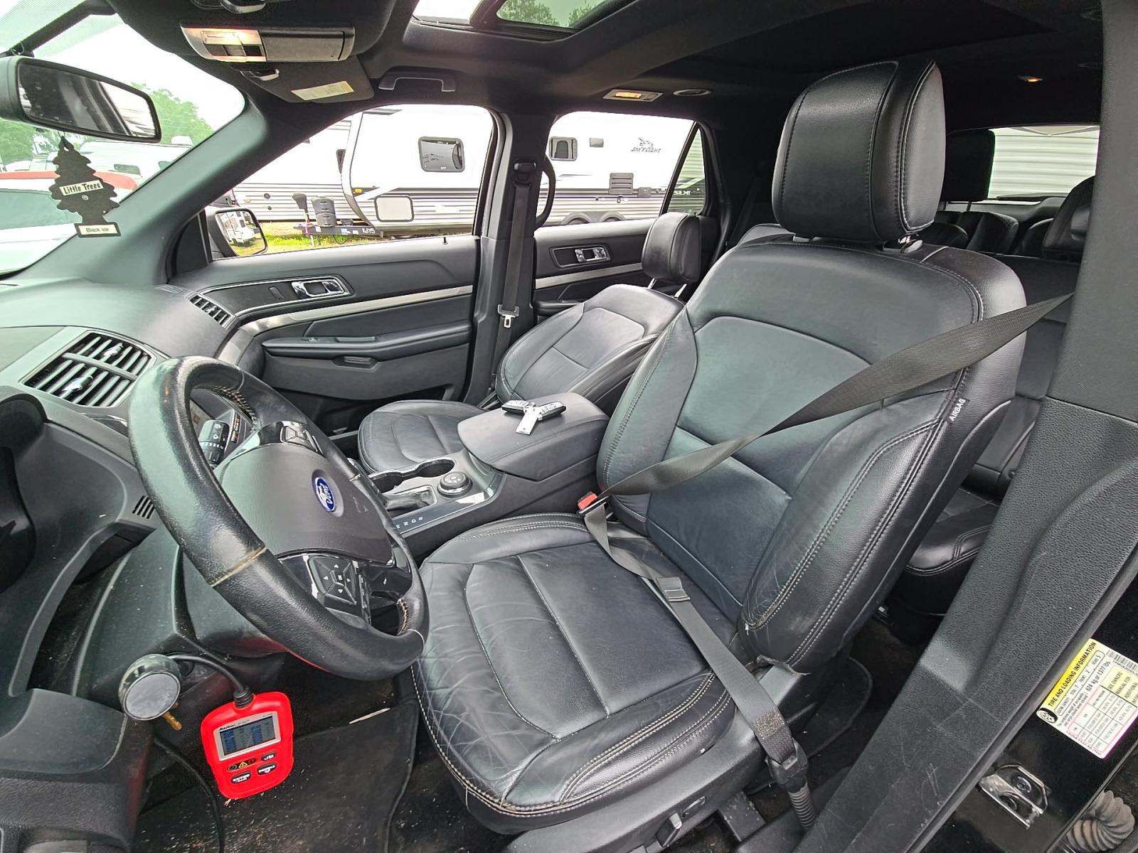 FORD EXPLORER - 6