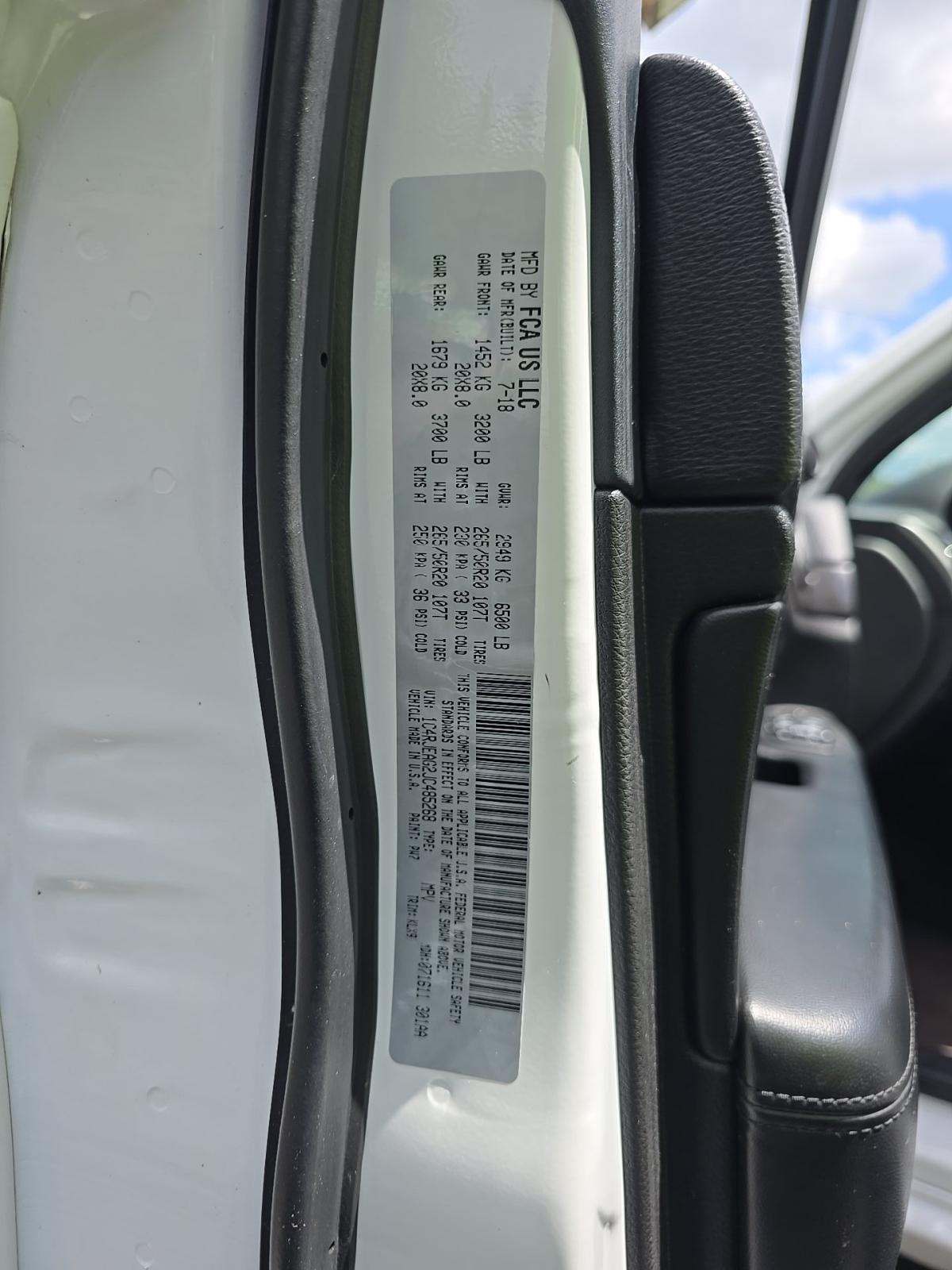 JEEP LAREDO ALTITUDE EDITION - 5