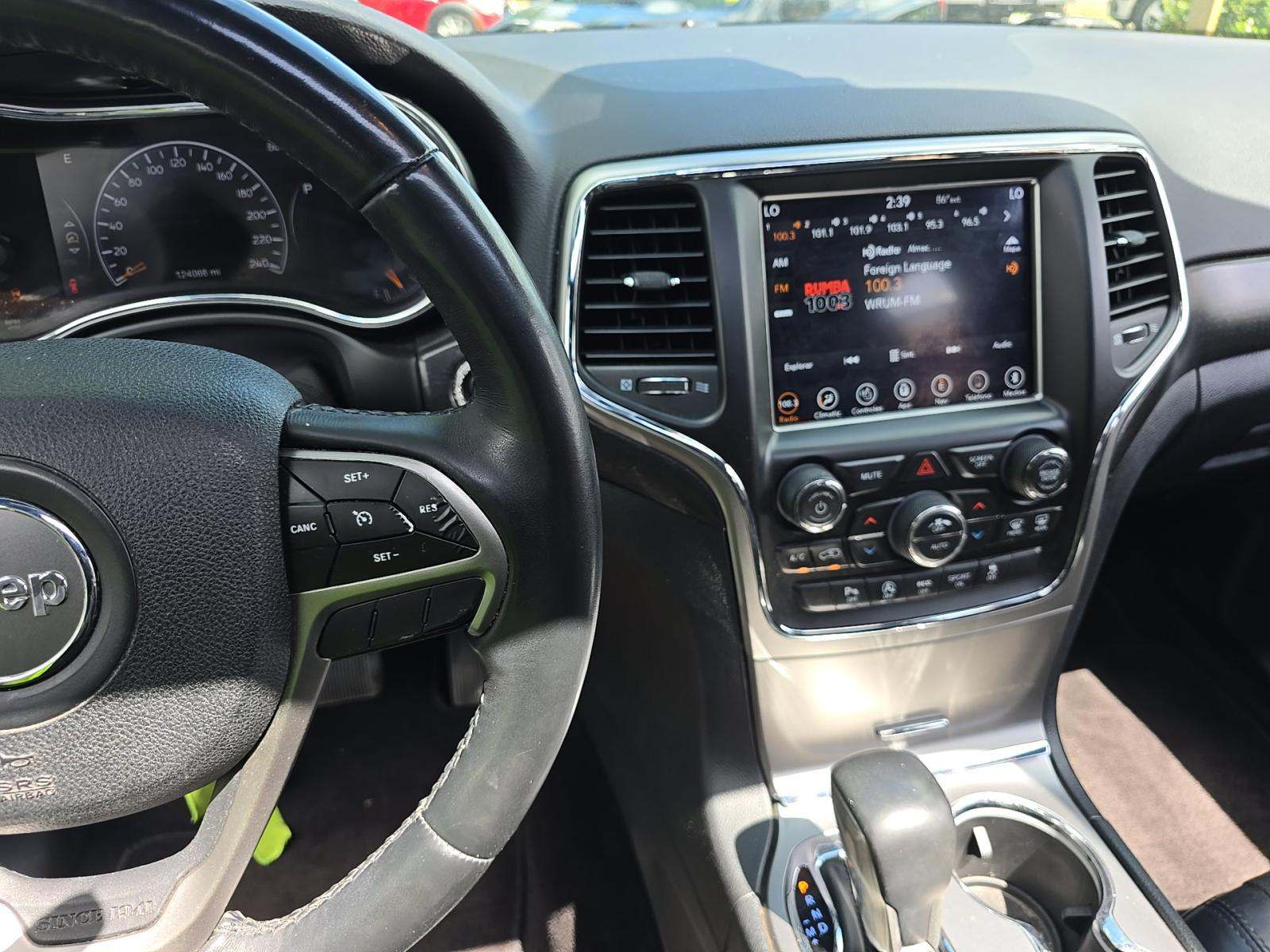 JEEP LAREDO ALTITUDE EDITION - 10