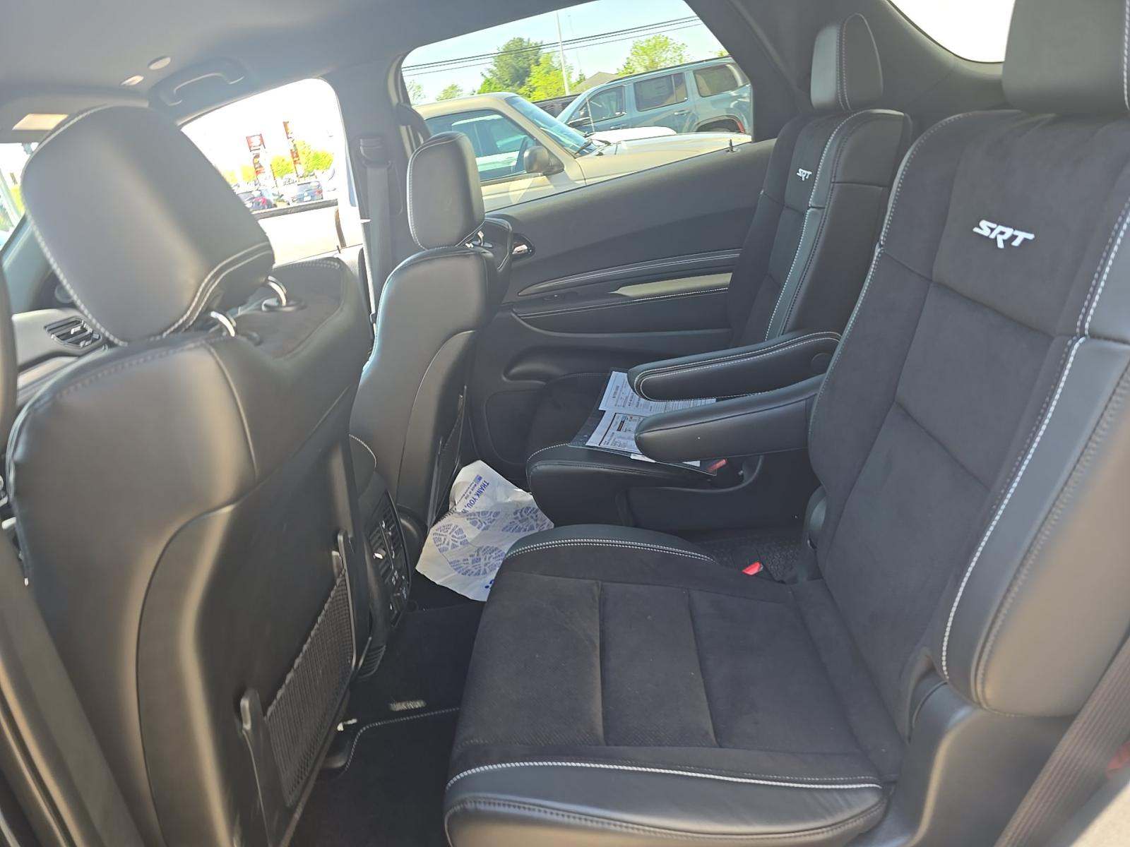 DODGE CHALLENGER - 9