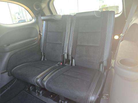 DODGE SRT HELLCAT - 10