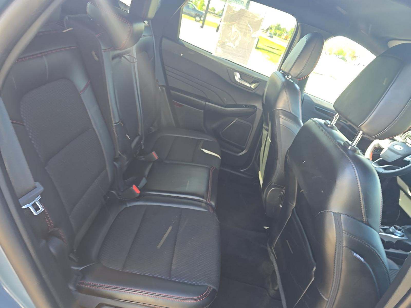 2025 Ford Escape ST-Line FWD