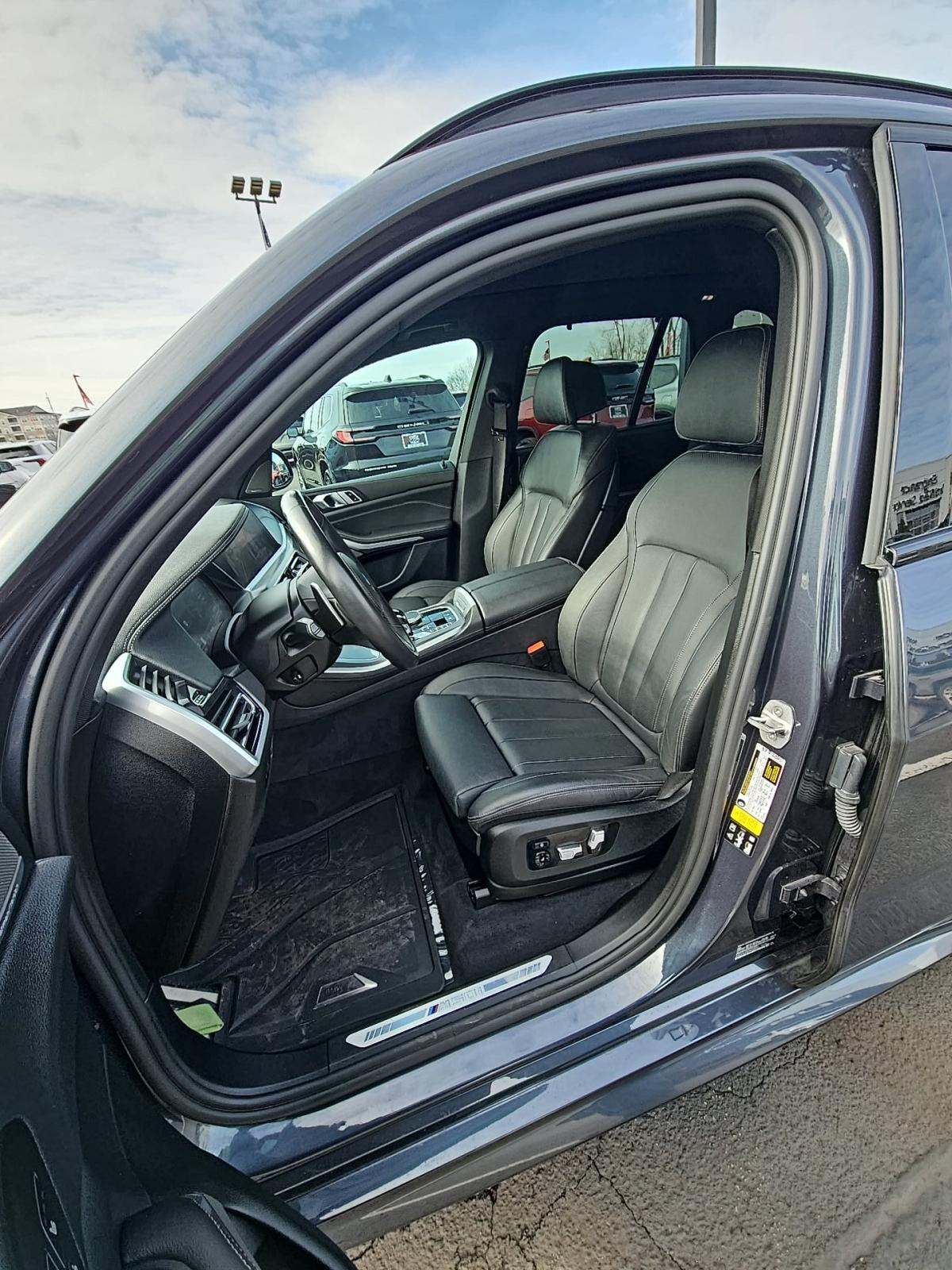 2021 BMW X5 M50i AWD