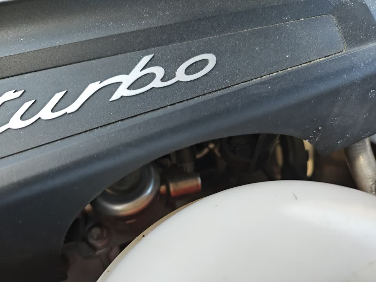 2018 Porsche Macan Turbo AWD