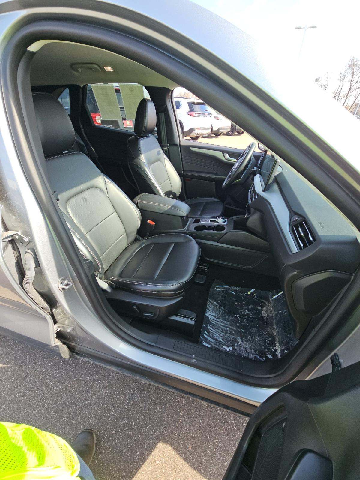 2024 Ford Escape Platinum AWD