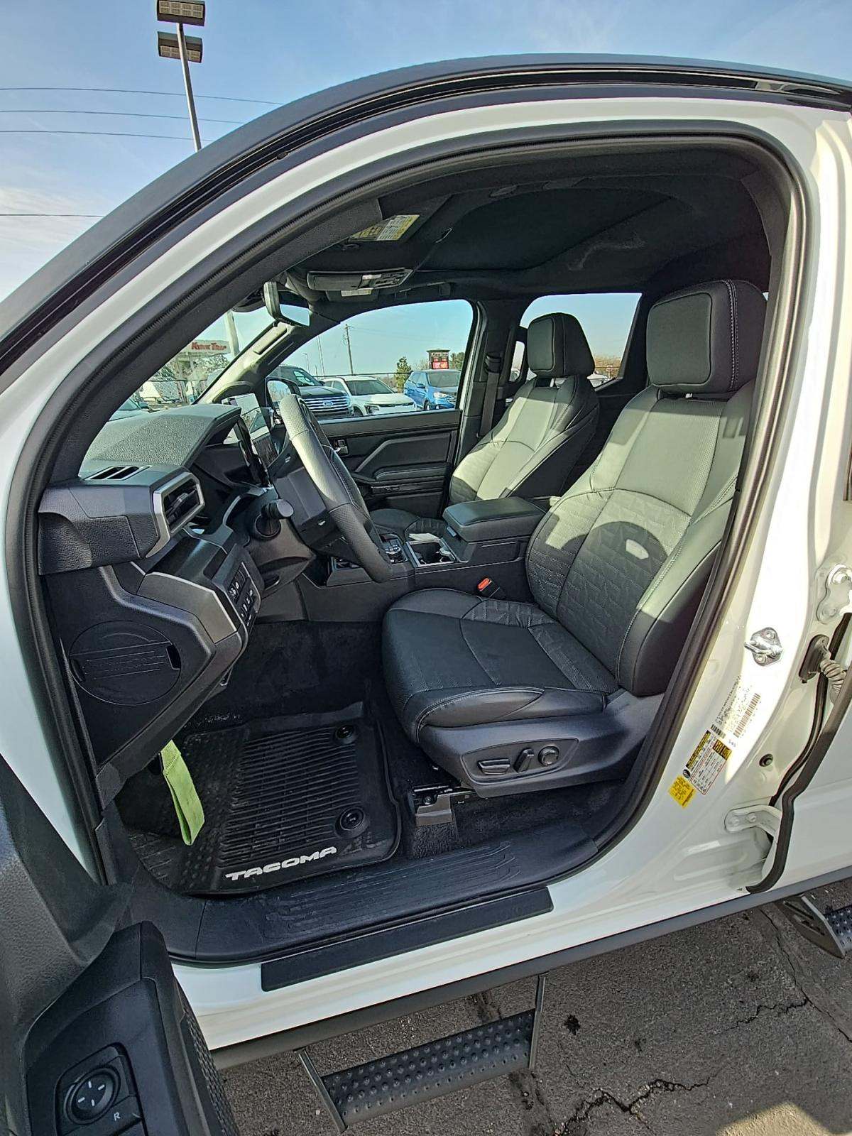 2025 Toyota Tacoma TRD Off-Road AWD