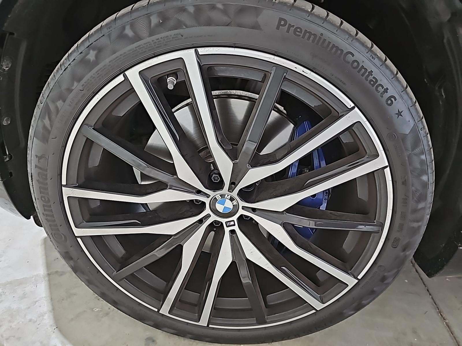 2024 BMW X5 M60i xDrive AWD