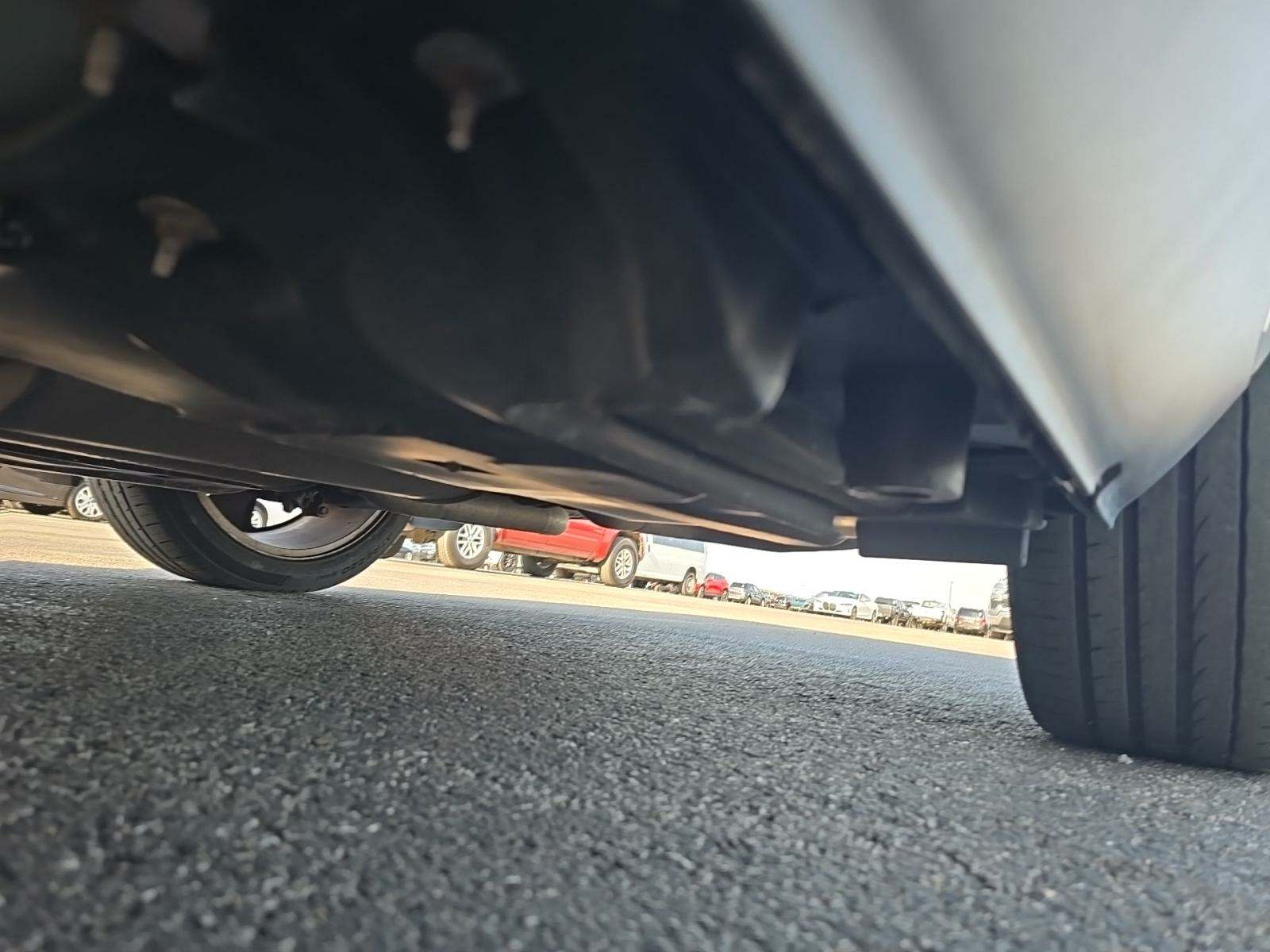 2013 Dodge Challenger R/T RWD