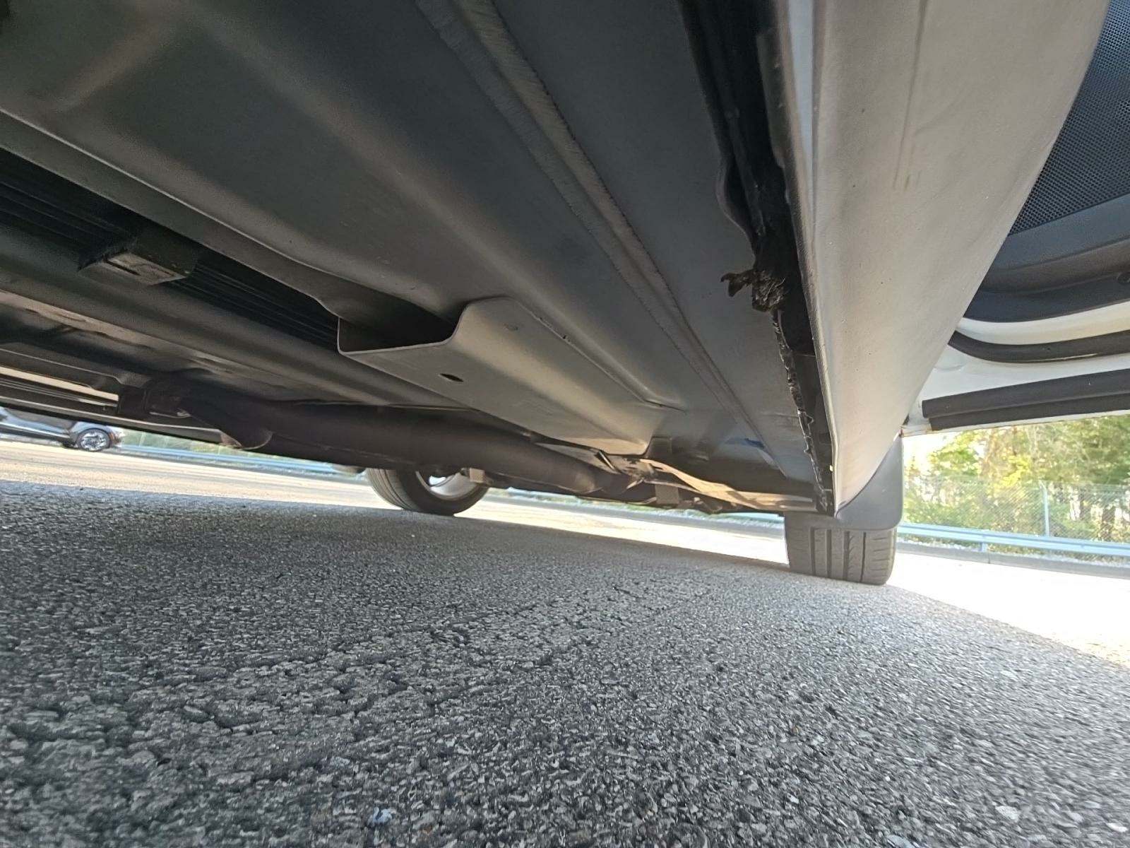 2013 Dodge Challenger R/T RWD