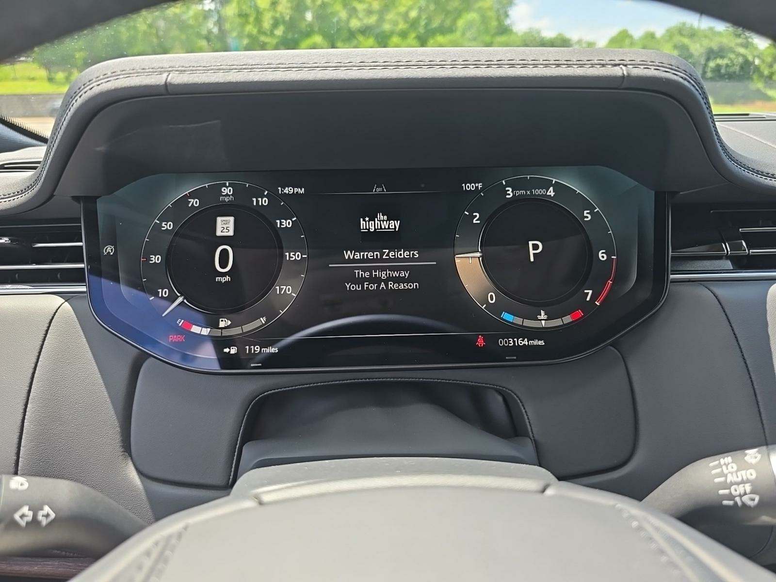 2024 Land Rover Range Rover SE LWB AWD