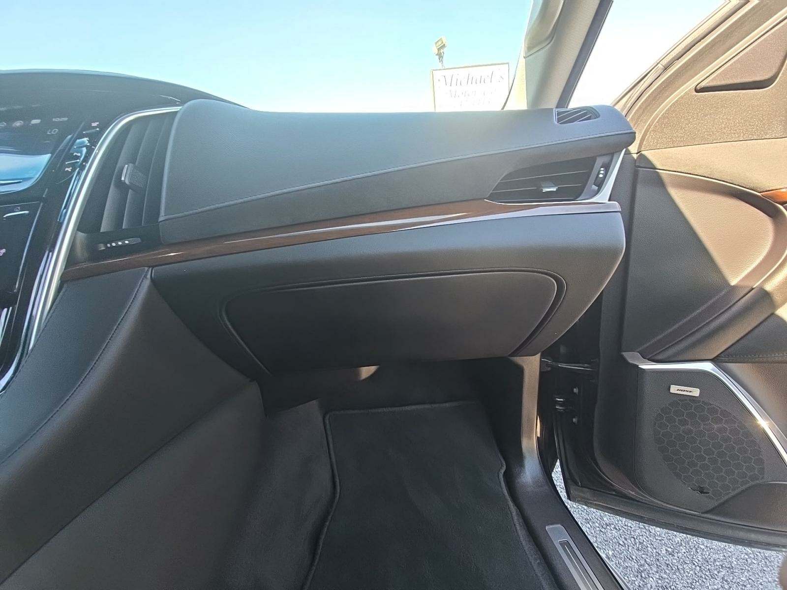 2020 Cadillac Escalade Luxury AWD