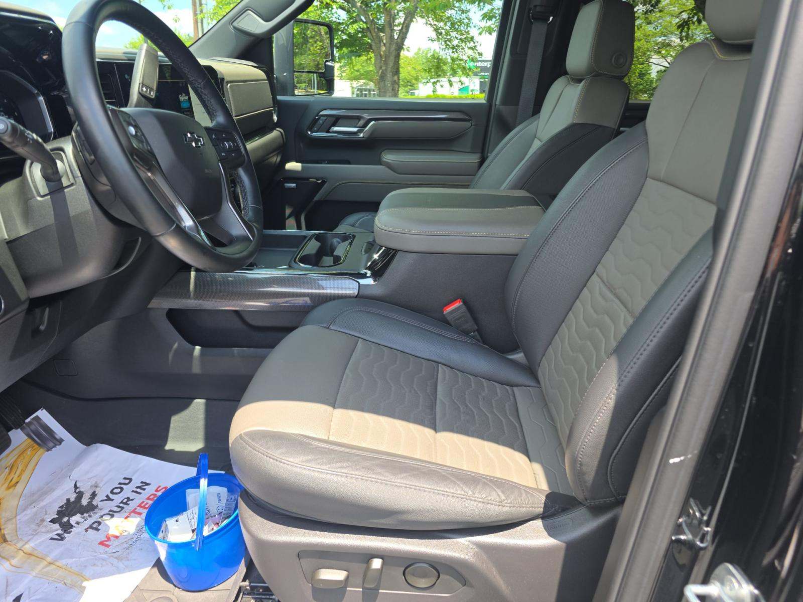 2024 Chevrolet Silverado 2500HD ZR2 AWD