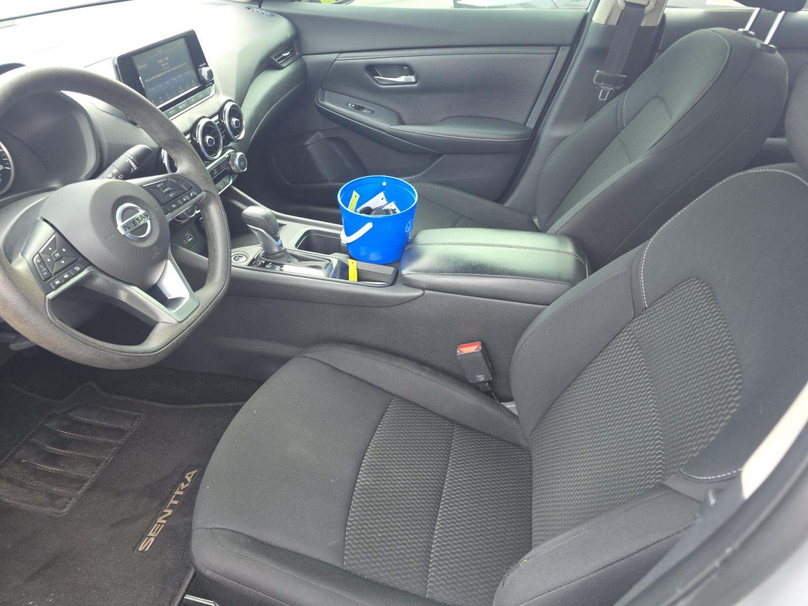 NISSAN SENTRA - 6
