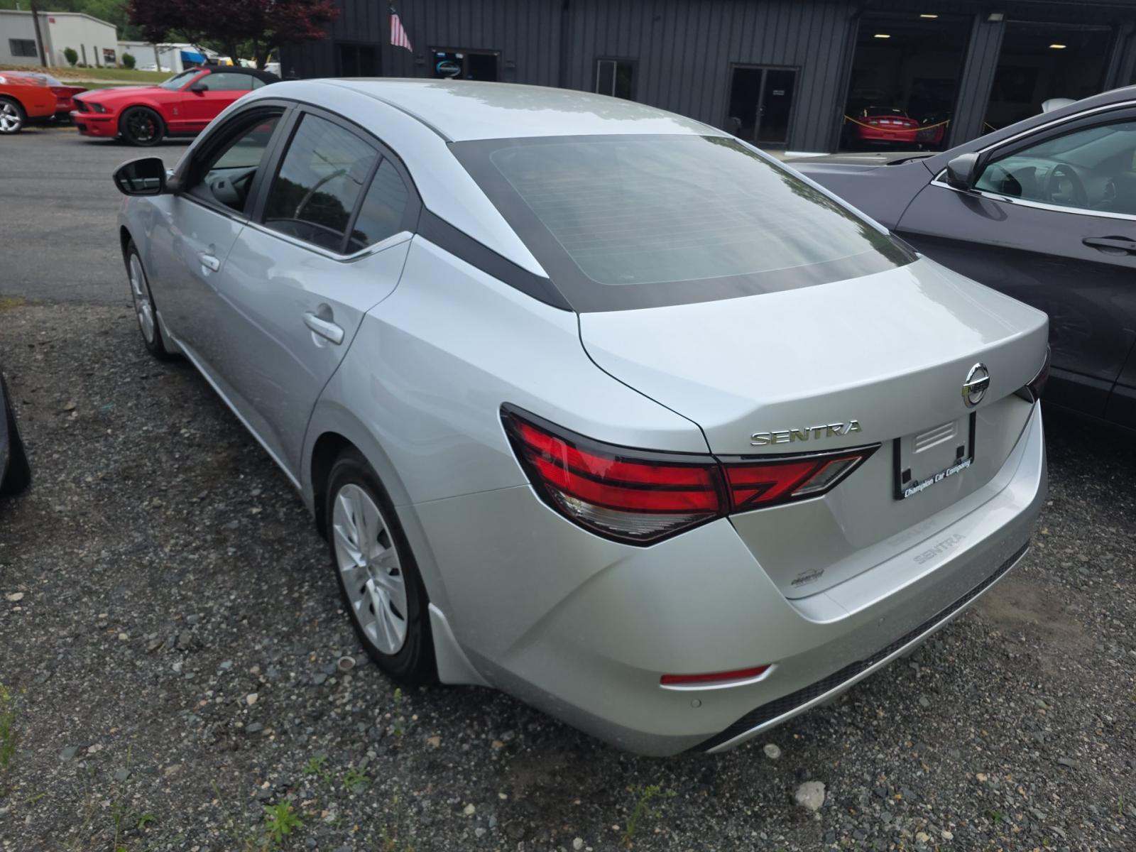 NISSAN SENTRA - 2