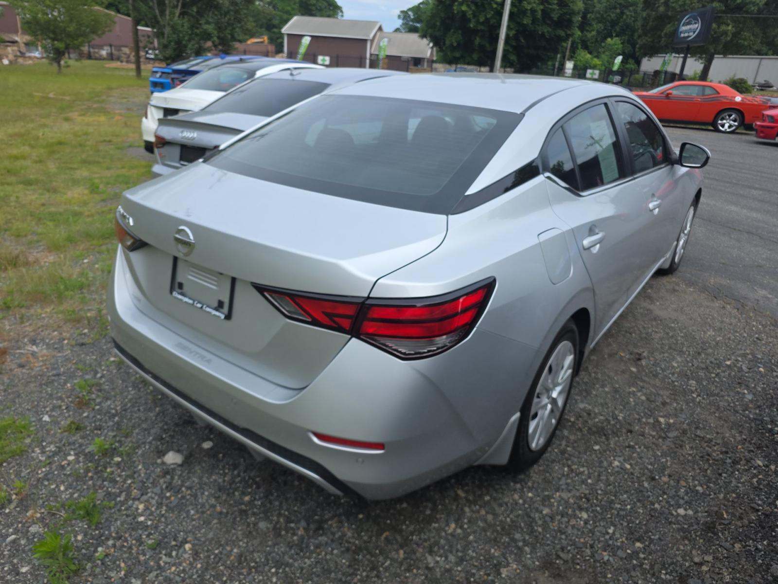 NISSAN SENTRA - 3