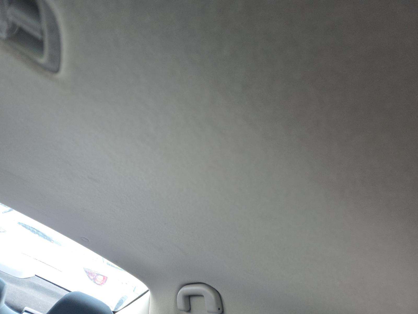 NISSAN VERSA - 10