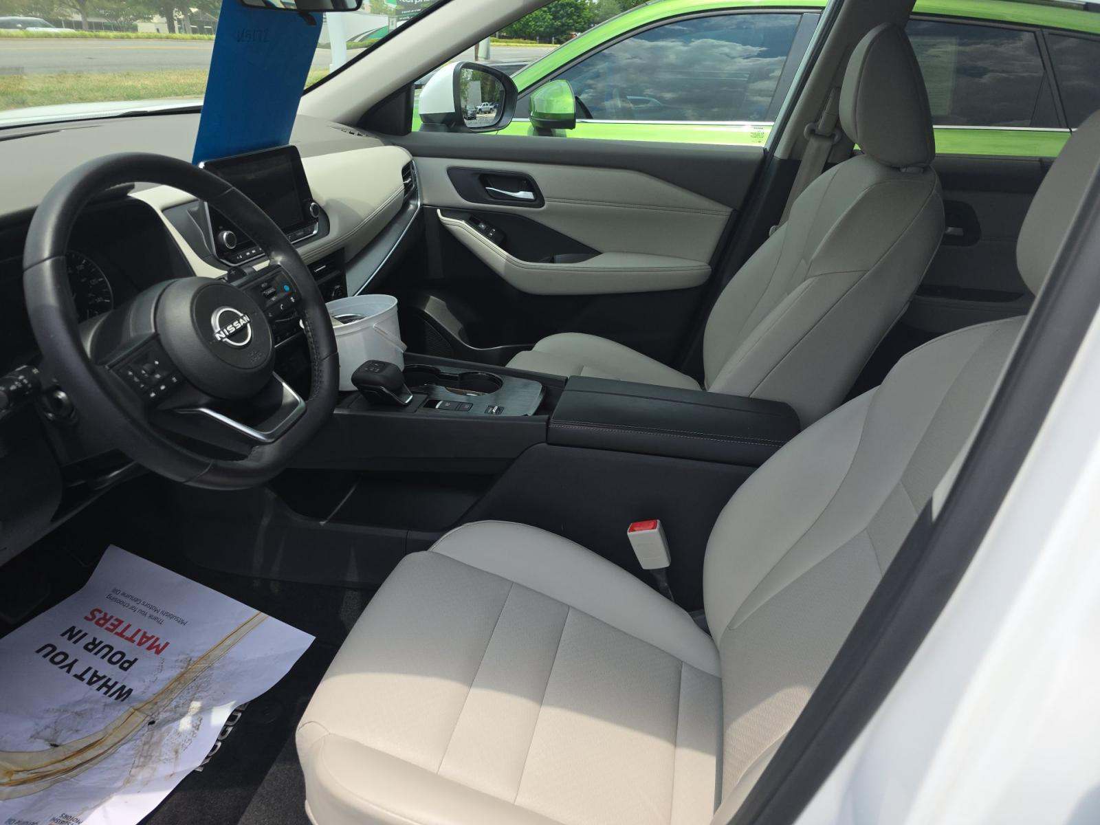 2024 Nissan Rogue SV FWD